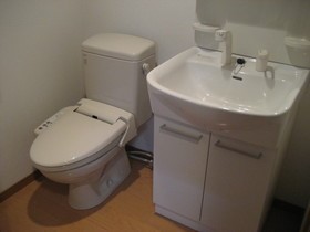 地下鉄箱崎線 呉服町駅 徒歩10分 13階建 築21年のトイレ写真