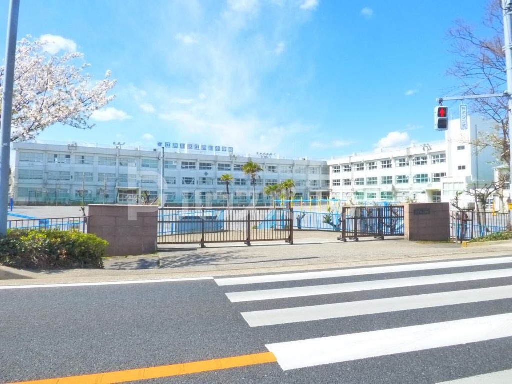 小学校　江戸川区立江戸川小学校（小学校）まで110m