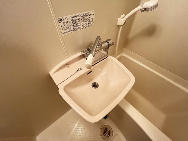洗面設備　洗面所です