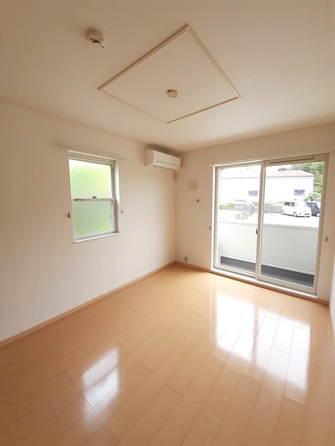 ＪＲ赤穂線 香登駅 徒歩55分 2階建 築18年の居間写真