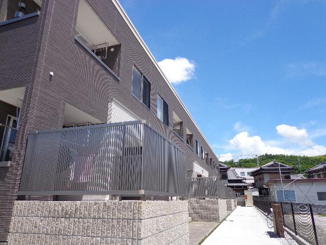 建物外観　外観写真（昼）