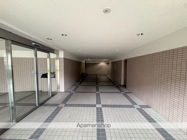 ロビー　ロビー