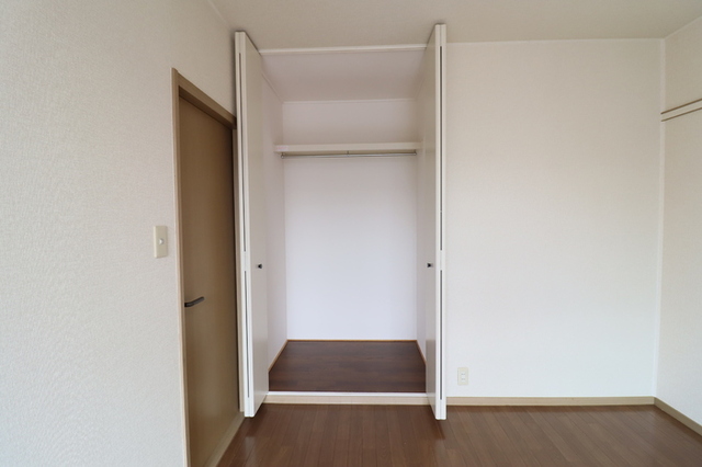 収納　クローゼット