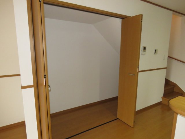 収納　リビング収納
