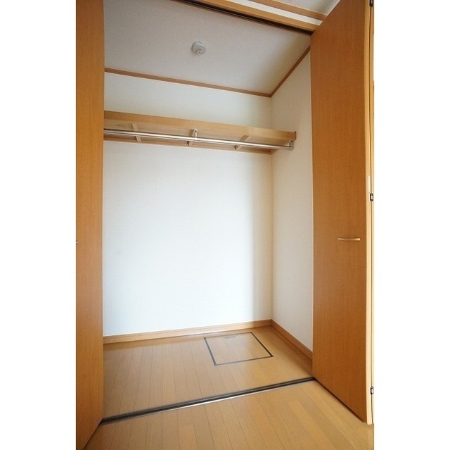 収納　室内収納広々♪※同階他部屋の写真です。