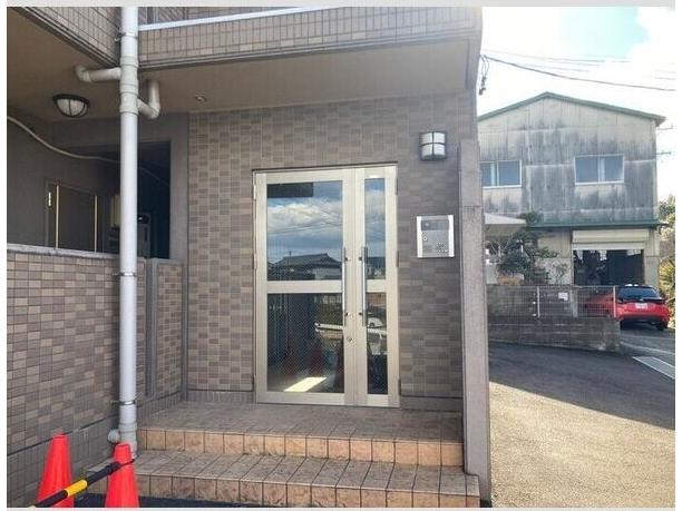 エントランス　エントランス部分