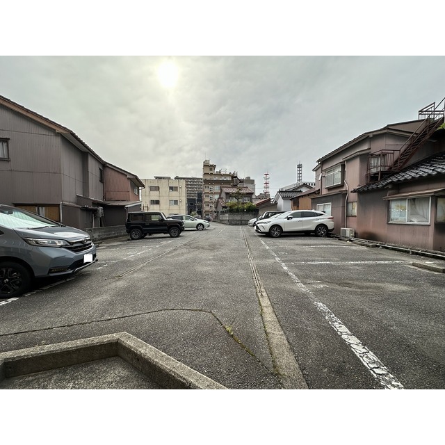 駐車場　近隣駐車場