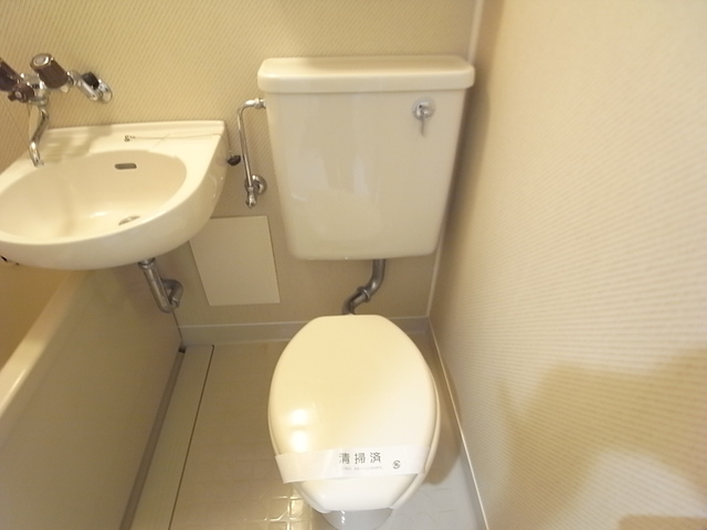 シティコア夙川のトイレ写真