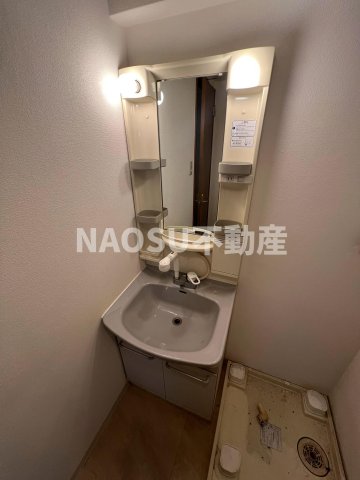 洗面設備　広い洗面スペース