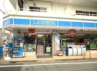 コンビニ　ローソン下北沢店（コンビニ）まで180m