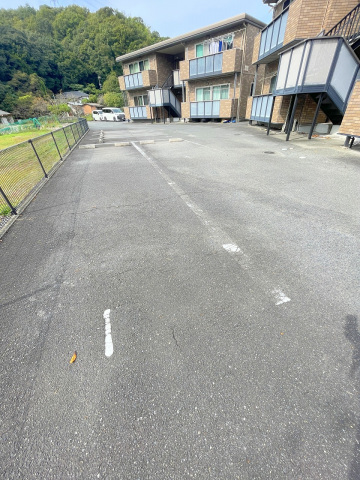 スーパー　ユアーズ瀬野川店（スーパー）まで1557m