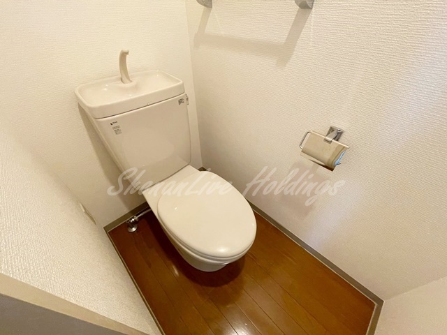 トイレ　清潔感のあるトイレです