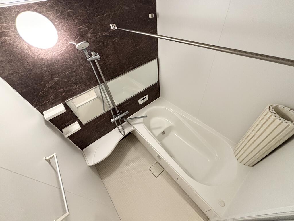 D-roomフィオレンテ富沢西の風呂写真