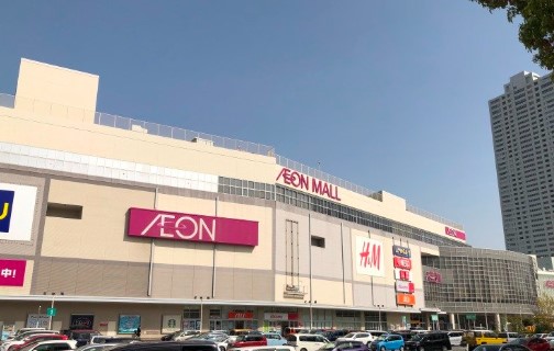 スーパー　イオンスタイル熱田（スーパー）まで730m