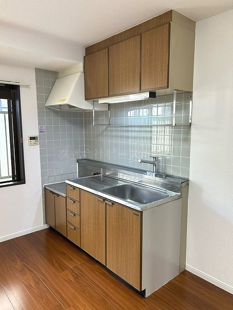 キッチン　※別号室参考写真
