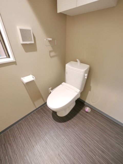 mitia terrace三郷のトイレ写真