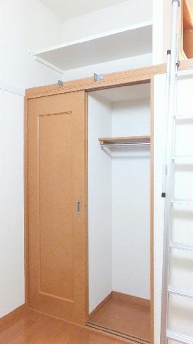 収納　クローゼット