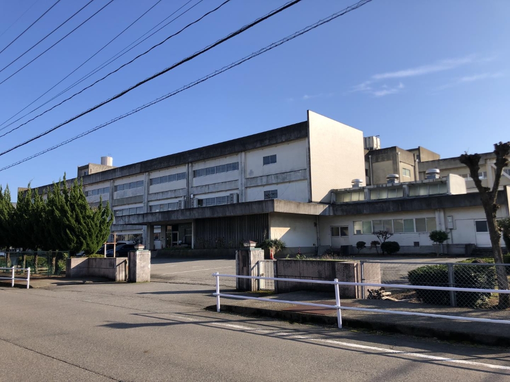 小学校　福井市立明新小学校（小学校）まで407m