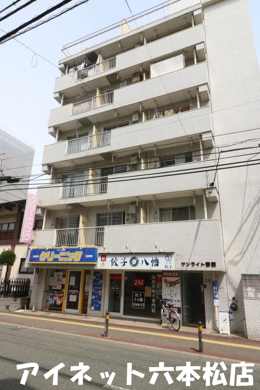 その他共有部分　共有のゴミ捨て場もございます。