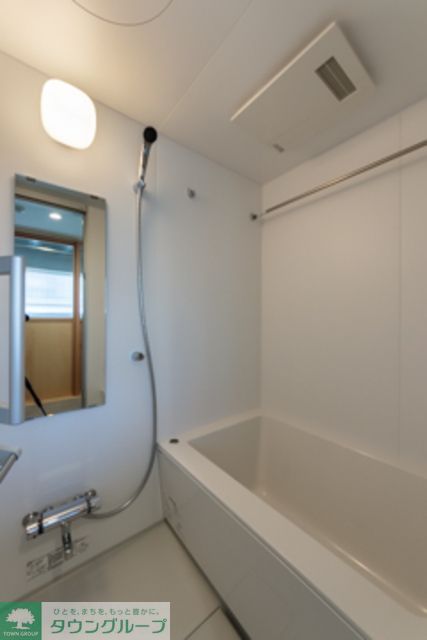 バス・シャワールーム　※写真は同タイプ住戸です。