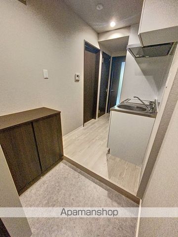 クレリア神戸の玄関写真