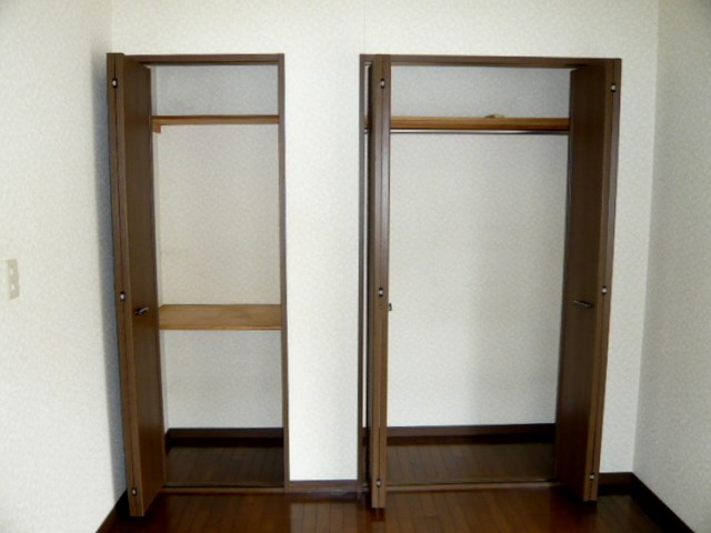収納　収納力たっぷりのクローゼット
