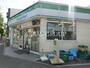 コンビニ　ファミリーマート西葛西小学校前店（コンビニ）まで111m