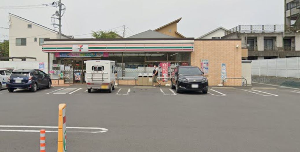 コンビニ　セブンイレブン つくば二の宮1丁目店（コンビニ）まで185m
