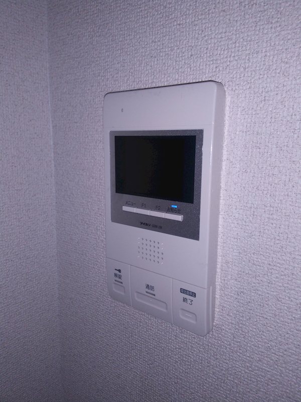 セキュリティ　同物件205号室のお写真になります。