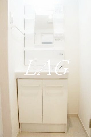 洗面設備　洗面台です。