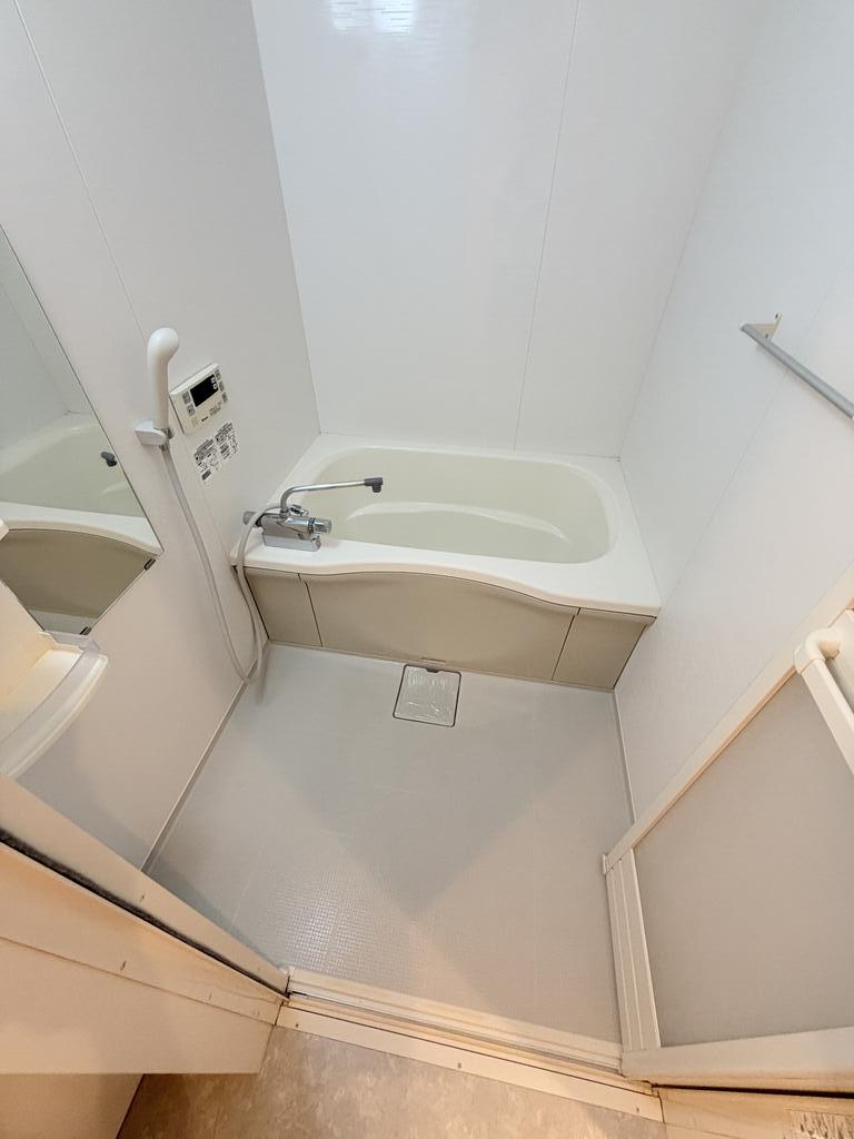 ＪＲ山陽本線 東福山駅 徒歩20分 2階建 築18年のトイレ写真