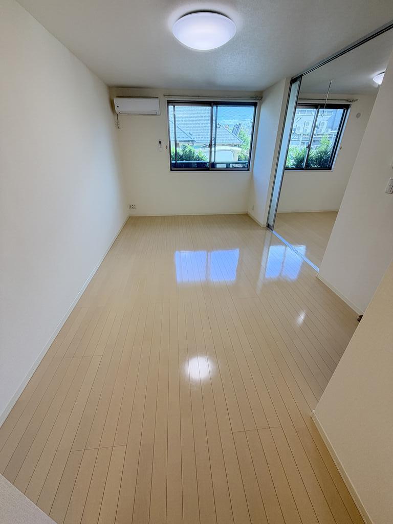 ＪＲ山陽本線 東福山駅 徒歩20分 2階建 築18年の居間写真