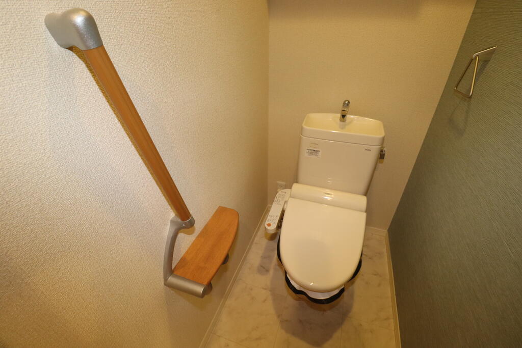トイレ　トイレ：画像は同社類似物件の写真