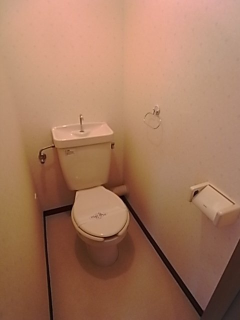 エルベコート甲陽園のトイレ写真