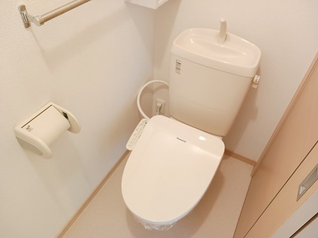 トイレ　図面と現状に相違がある場合には現状を優先