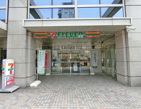 コンビニ　セブンイレブン渋谷並木橋店（コンビニ）まで46m