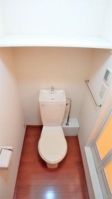 レオパレス彩のトイレ写真