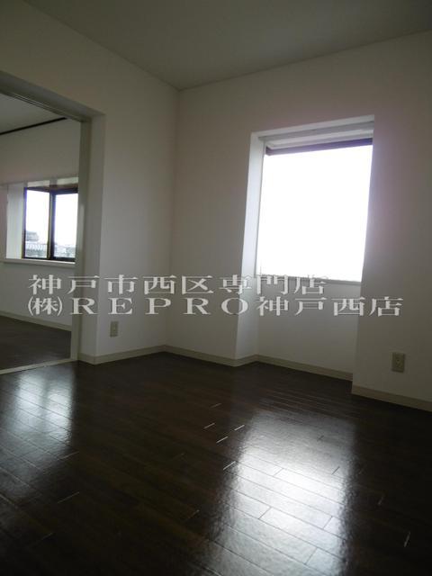 その他　ＲＥＰＲＯ神戸西店は神戸市西区専門店です