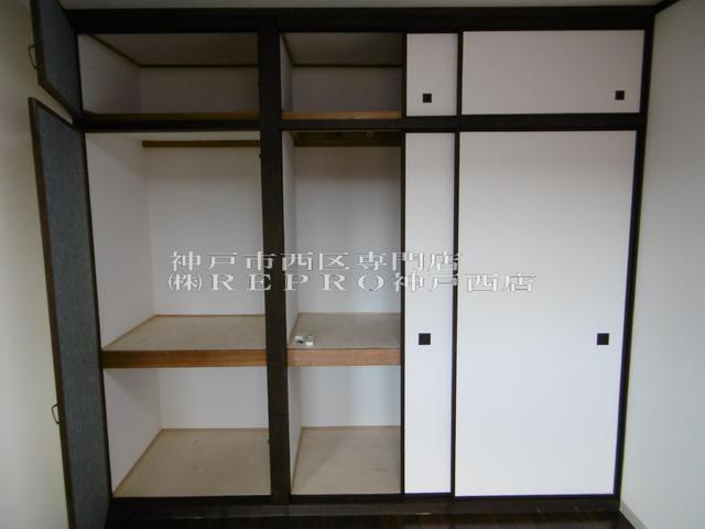 収納　ＲＥＰＲＯ神戸西店は神戸市西区専門店です
