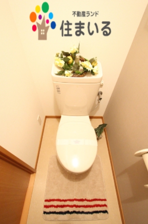 トイレ　写真は同社同型物件です。