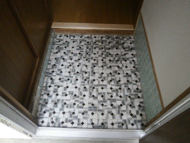 玄関　同型タイプ