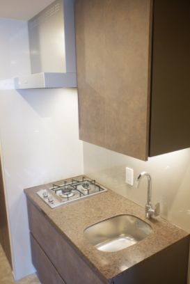 キッチン　反転タイプ