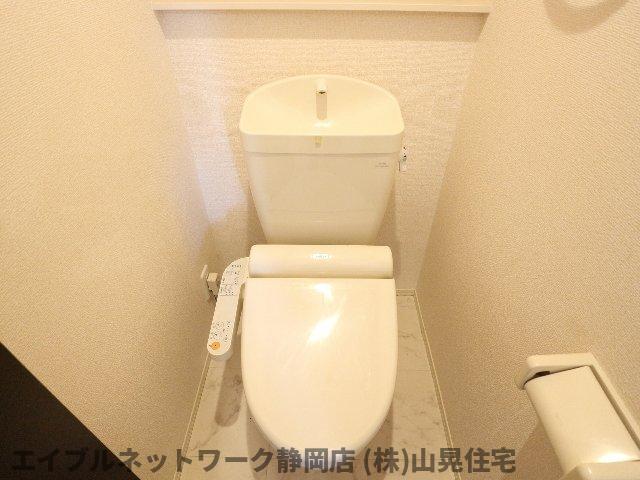 トイレ　トイレです