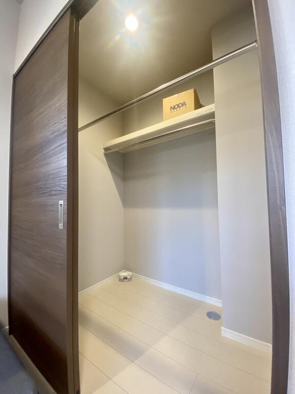 収納　同タイプの別のお部屋です