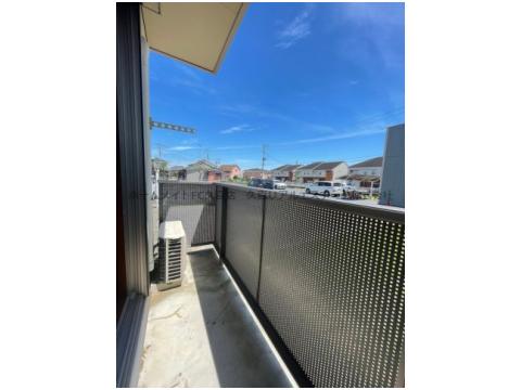 バルコニー　同建物別号室