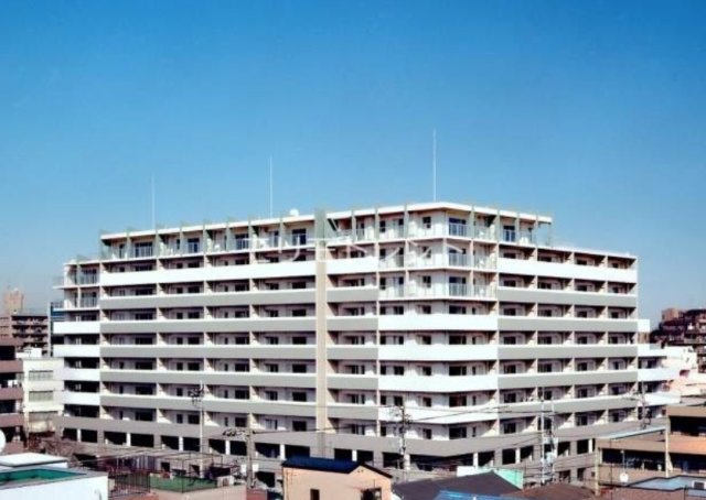 【大田区羽田のマンションの建物外観】