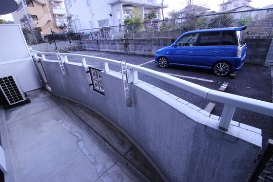 【廿日市市平良のマンションのバルコニー】