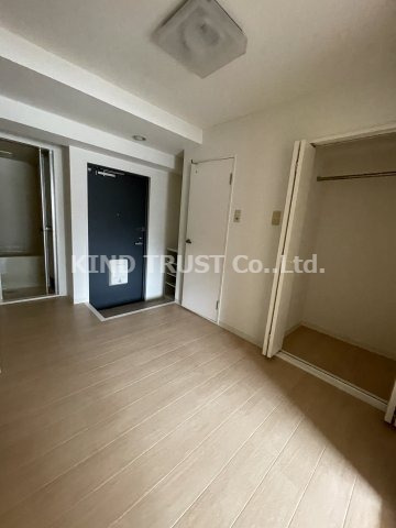 居室・リビング　コンパクトで使いやすい洋室です