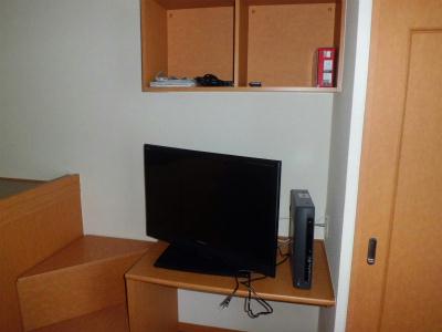 その他　32インチの液晶テレビ付です。