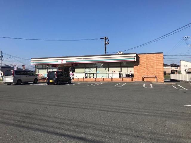 小学校　熊本市立隈庄小学校（小学校）まで584m